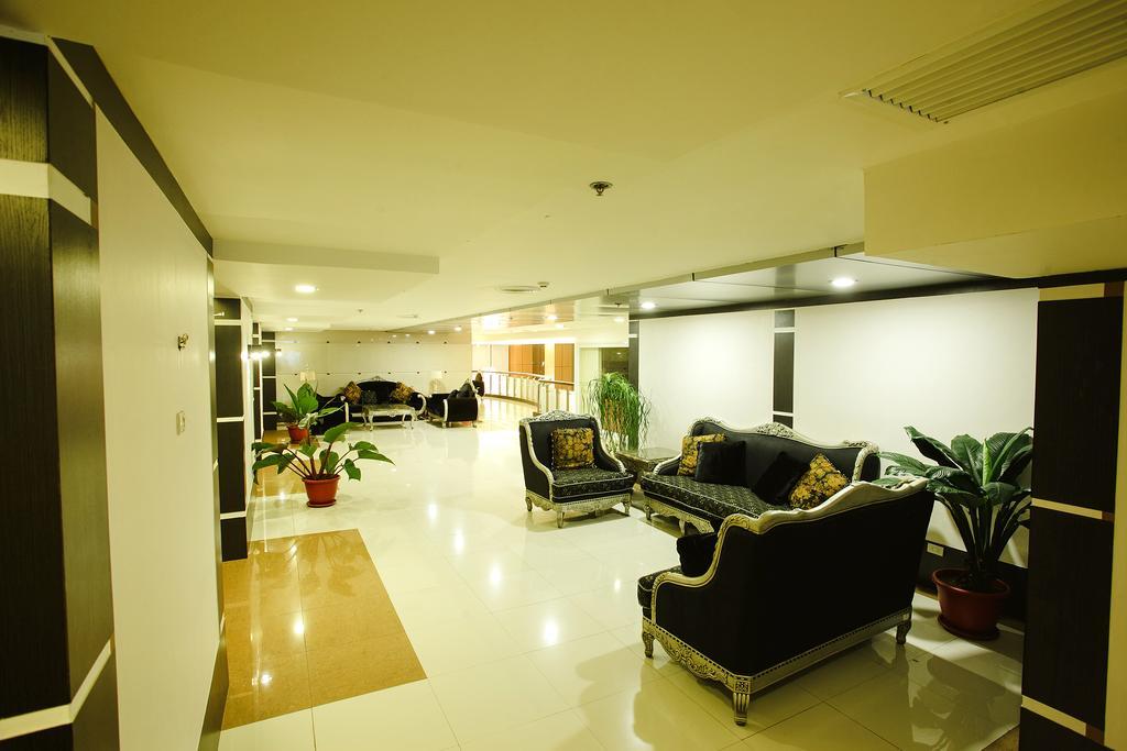 Big 8 Corporate Hotel Tagum Exteriér fotografie