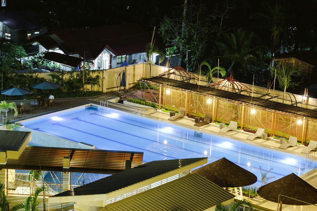 Big 8 Corporate Hotel Tagum Exteriér fotografie